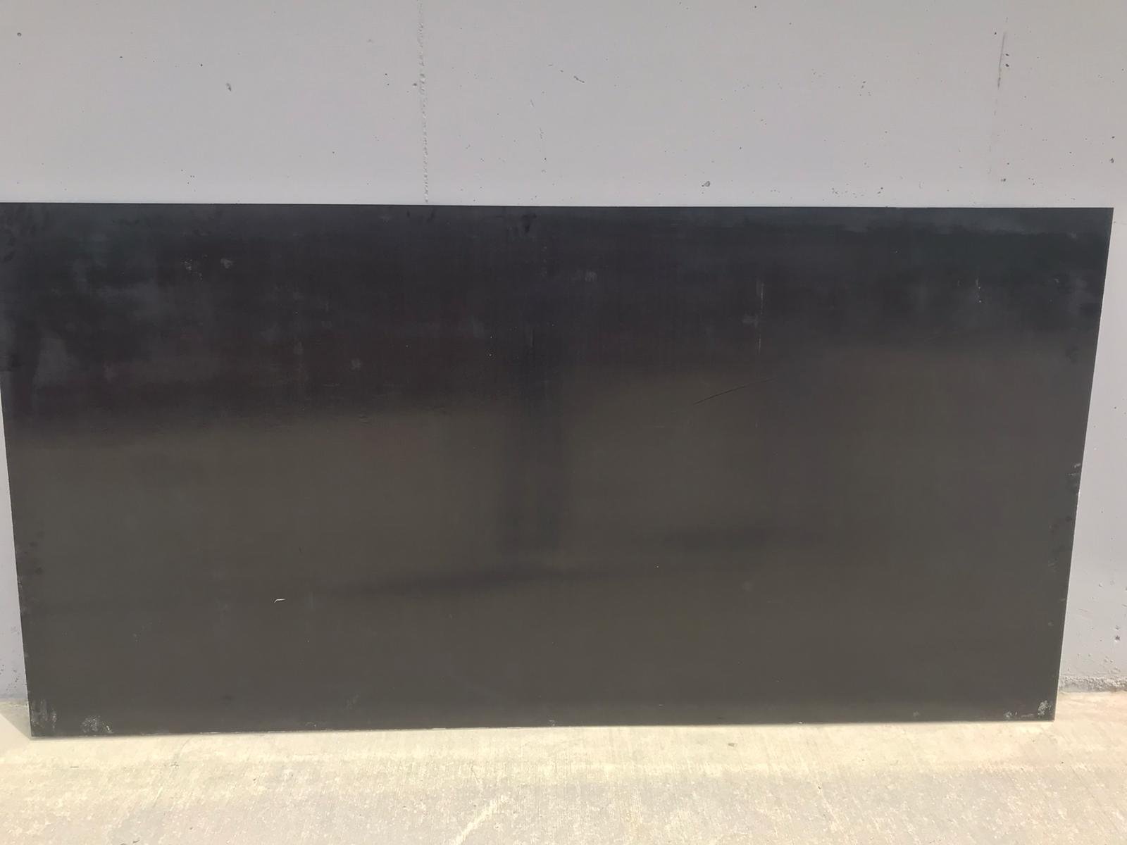 f3